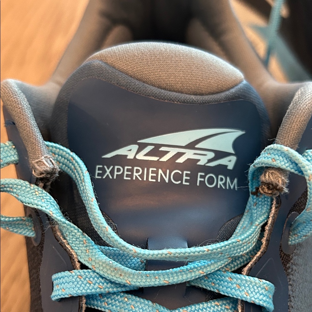 Altra Experience Form Running Shoe - Navy/Light Blue - Picture 7 of 9